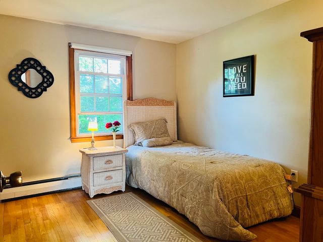 21 Elmwood Avenue, Salem, NH 03079