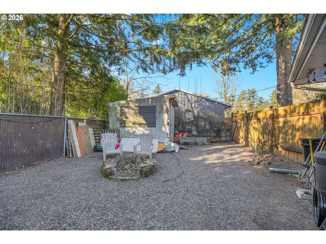 11446 Ne SAN RAFAEL St, Portland, OR 97220