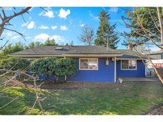 11446 Ne SAN RAFAEL St, Portland, OR 97220