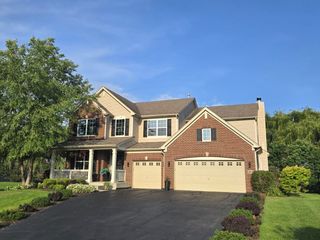 264 Rockville Lane, Gilberts, IL 60136