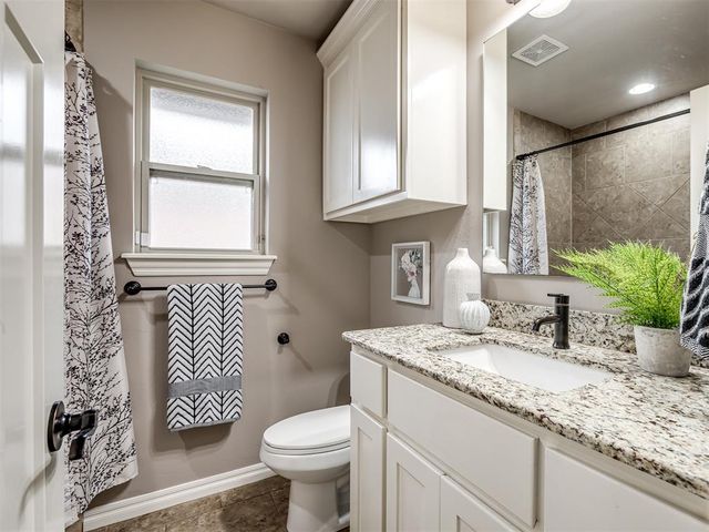 4901 Wister Lane, Edmond, OK 73025