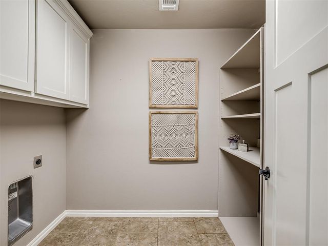 4901 Wister Lane, Edmond, OK 73025