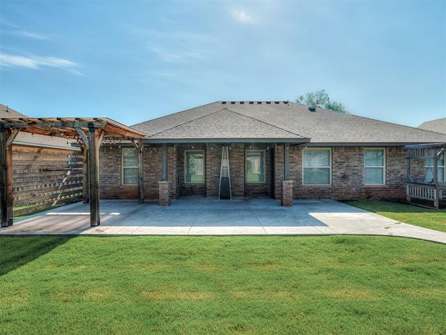 4901 Wister Lane, Edmond, OK 73025