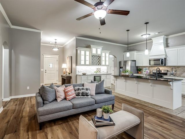 4901 Wister Lane, Edmond, OK 73025
