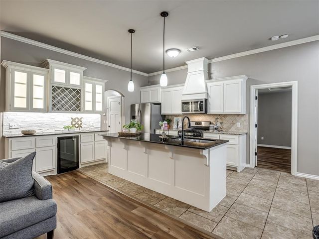 4901 Wister Lane, Edmond, OK 73025