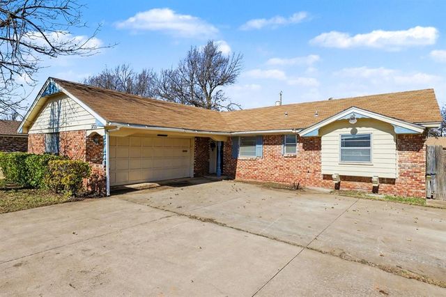 5725 Lawson Lane, Oklahoma City, OK 73132