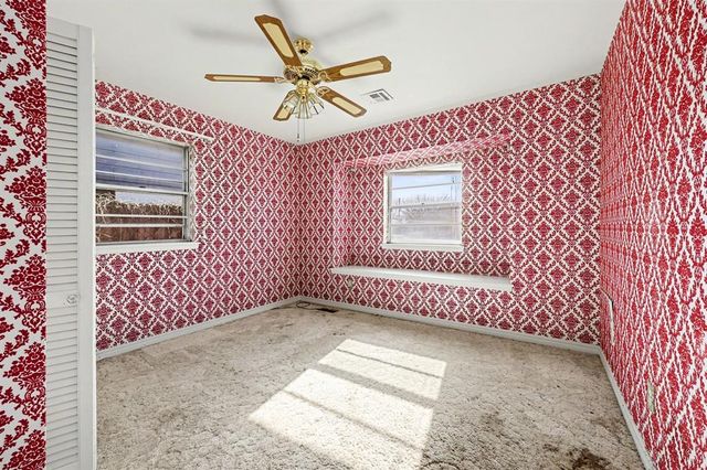 5725 Lawson Lane, Oklahoma City, OK 73132