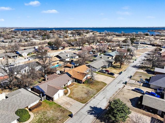 5725 Lawson Lane, Oklahoma City, OK 73132