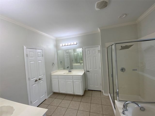 1107 Eastbrook Drive, Glenn Heights, TX 75154