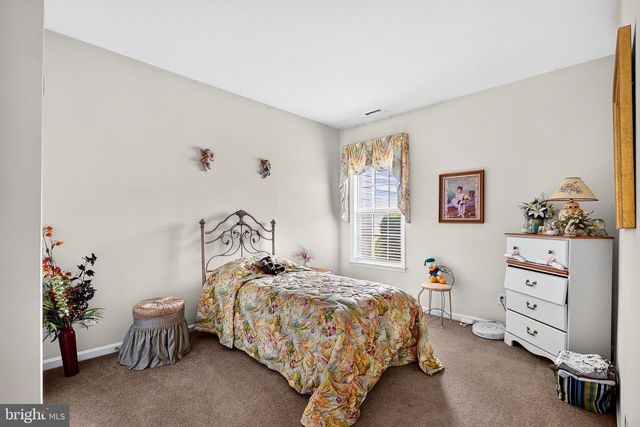 117 SPARROW DR, Hamilton, NJ 08690