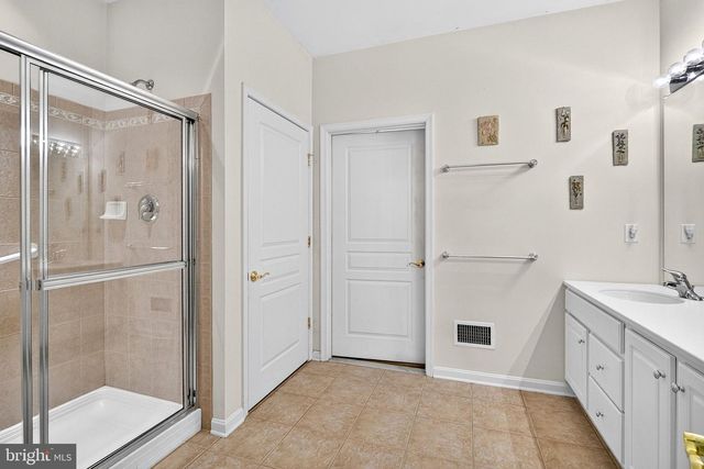 117 SPARROW DR, Hamilton, NJ 08690