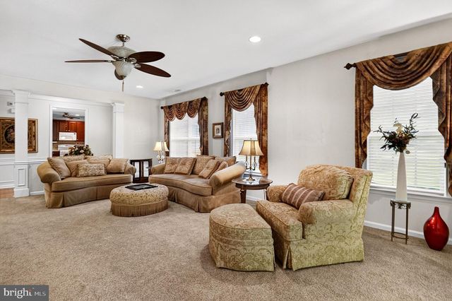 117 SPARROW DR, Hamilton, NJ 08690