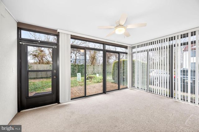 54-H QUEEN CAROLINE CT, Chester, MD 21619