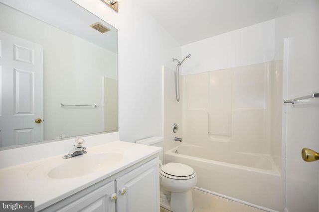 54-H QUEEN CAROLINE CT, Chester, MD 21619