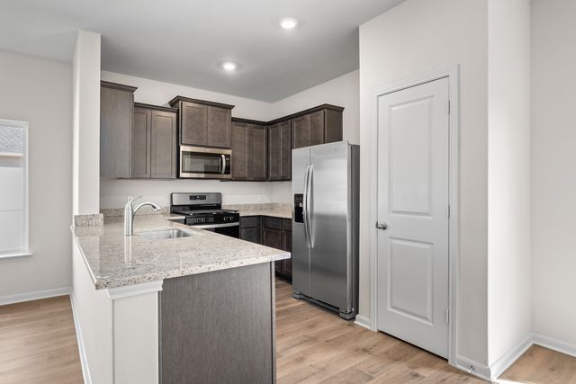 8437 White Wolf Trail, Ponder, TX 76259