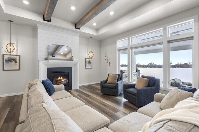 1725 RED OAK STREET, Green Bay, WI 54313