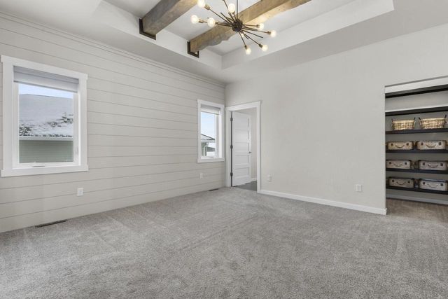 1725 RED OAK STREET, Green Bay, WI 54313