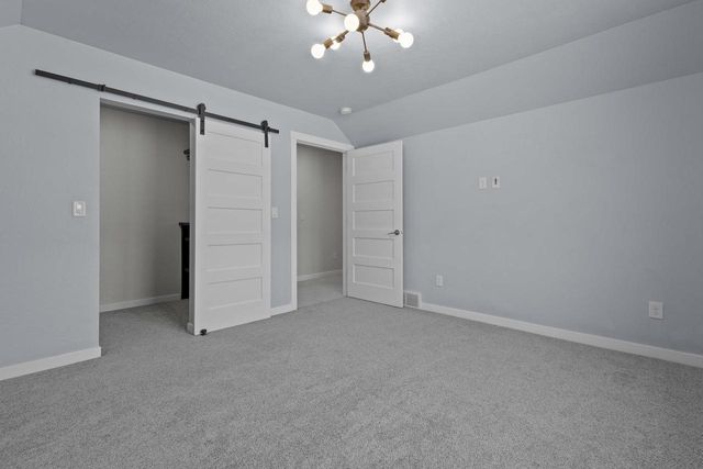 1725 RED OAK STREET, Green Bay, WI 54313