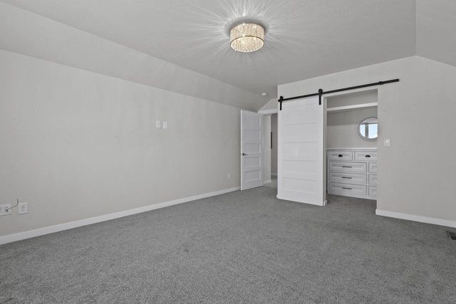 1725 RED OAK STREET, Green Bay, WI 54313