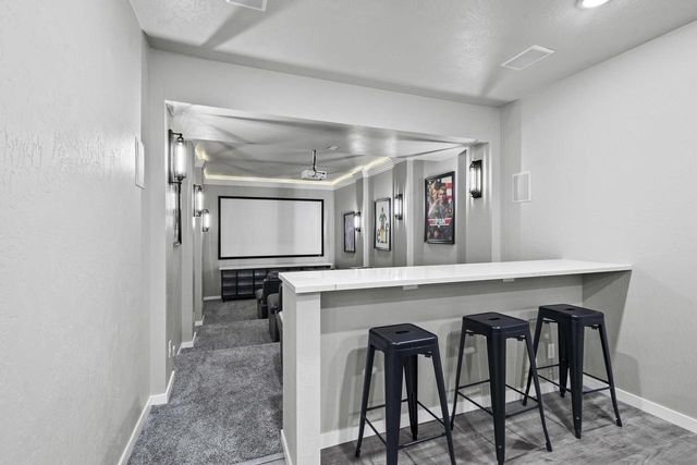 1725 RED OAK STREET, Green Bay, WI 54313