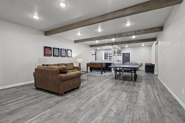 1725 RED OAK STREET, Green Bay, WI 54313