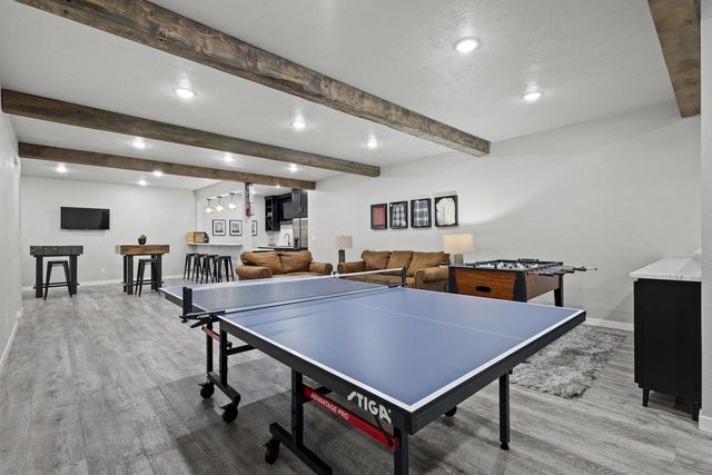 1725 RED OAK STREET, Green Bay, WI 54313