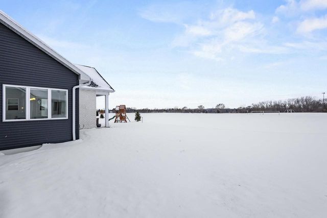 1725 RED OAK STREET, Green Bay, WI 54313