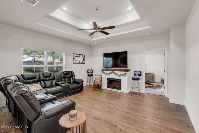 15712 Poydras Circle, Biloxi, MS 39532