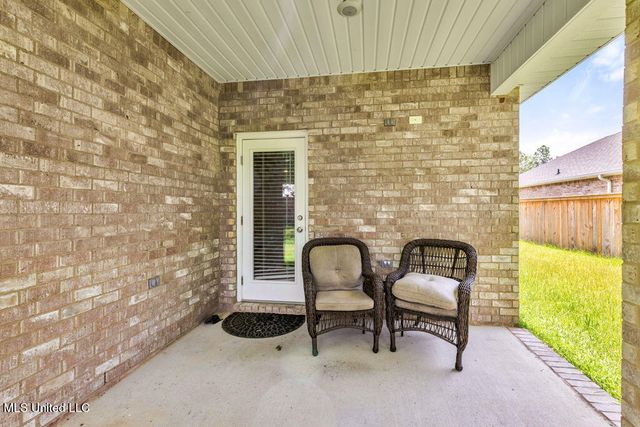 15712 Poydras Circle, Biloxi, MS 39532