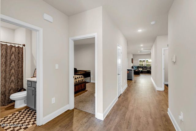 15712 Poydras Circle, Biloxi, MS 39532