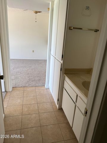 3033 E DEVONSHIRE Avenue 3013, Phoenix, AZ 85016