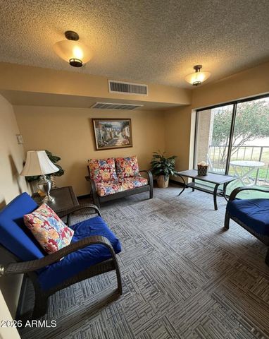 3033 E DEVONSHIRE Avenue 3013, Phoenix, AZ 85016