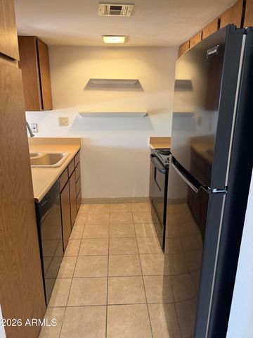 3033 E DEVONSHIRE Avenue 3013, Phoenix, AZ 85016