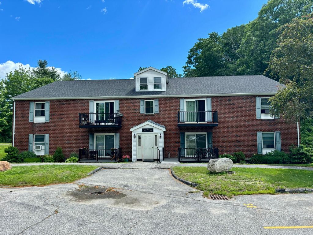 11 Academy Place 36, Saco, ME 04072 — photo 2