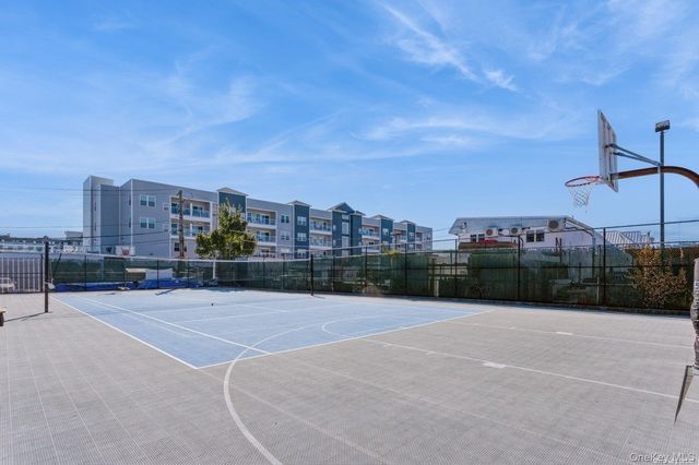 100 Baker Court 118, Island Park, NY 11558