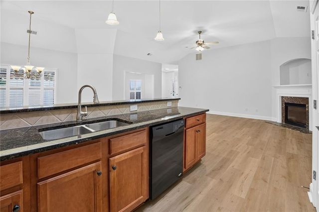 236 Abercorn Way, Woodstock, GA 30188