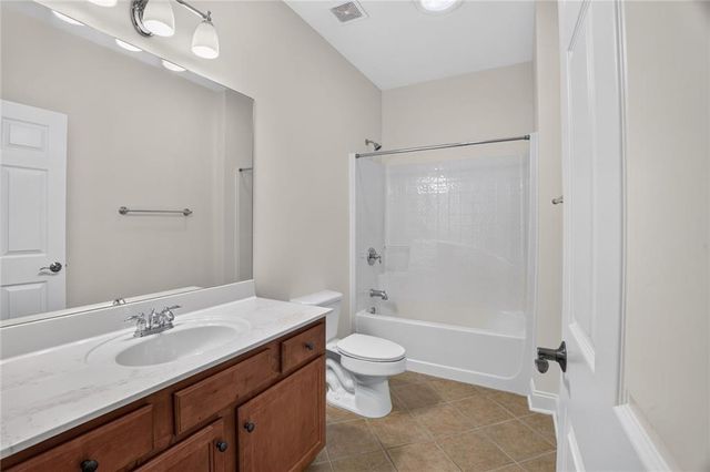 236 Abercorn Way, Woodstock, GA 30188