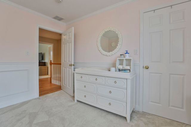72 Mountain Village Road, Windham, NH 03087