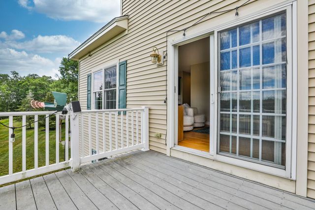 72 Mountain Village Road, Windham, NH 03087