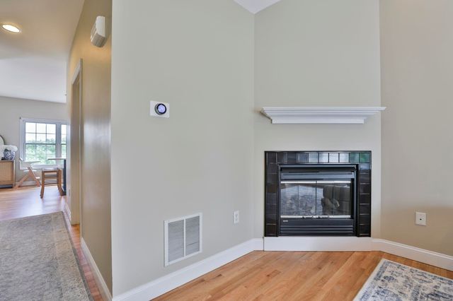 72 Mountain Village Road, Windham, NH 03087