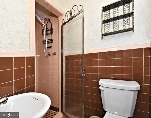 1110 CHANDLER ST, Philadelphia, PA 19111