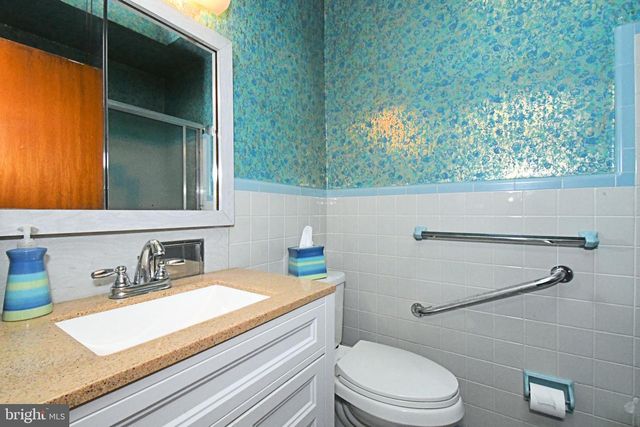 1110 CHANDLER ST, Philadelphia, PA 19111