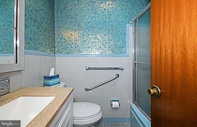 1110 CHANDLER ST, Philadelphia, PA 19111