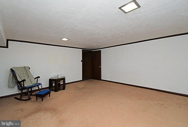 1110 CHANDLER ST, Philadelphia, PA 19111