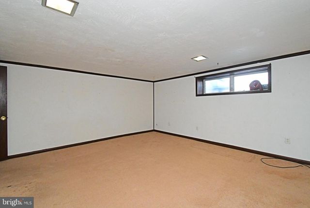 1110 CHANDLER ST, Philadelphia, PA 19111