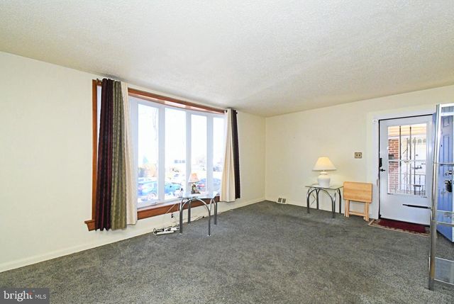 1110 CHANDLER ST, Philadelphia, PA 19111