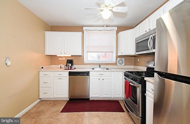 1110 CHANDLER ST, Philadelphia, PA 19111