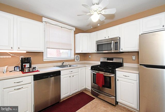 1110 CHANDLER ST, Philadelphia, PA 19111