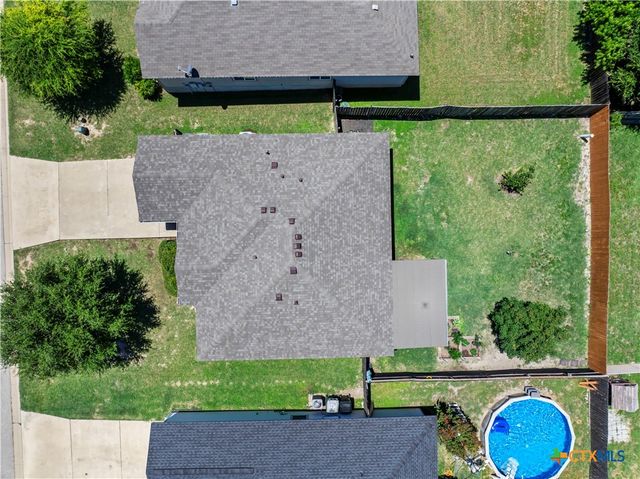 2212 Stoneham, Temple, TX 76504
