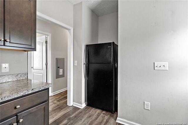 215 Old Wilmington Road, Fayetteville, NC 28301